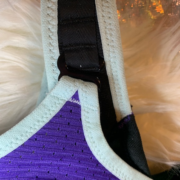 Glamorise 46C Underwire Sports Bra - Picture 4 of 8